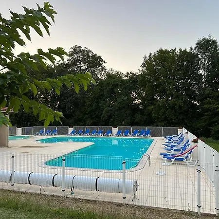 Le Bleu 17 Lacapelle-Marival