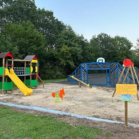 Le Bleu 17 Feriehus Lacapelle-Marival