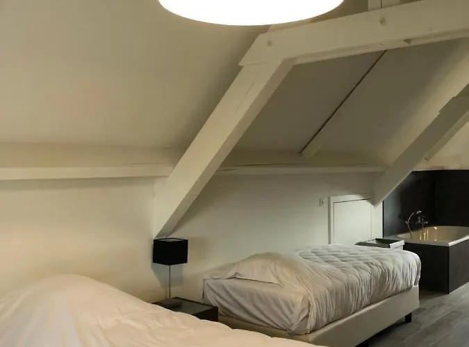 Semesterbostad Le Bleu 17