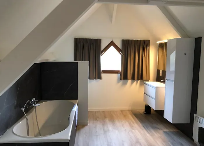 Le Bleu 17 * Lacapelle-Marival