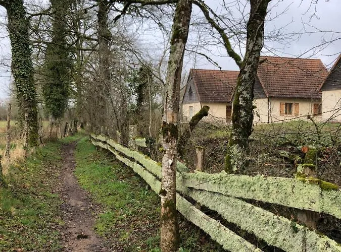 Le Bleu 17 Semesterbostad Lacapelle-Marival