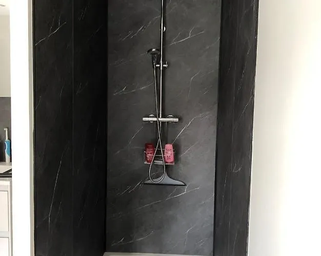 Semesterbostad Le Bleu 17