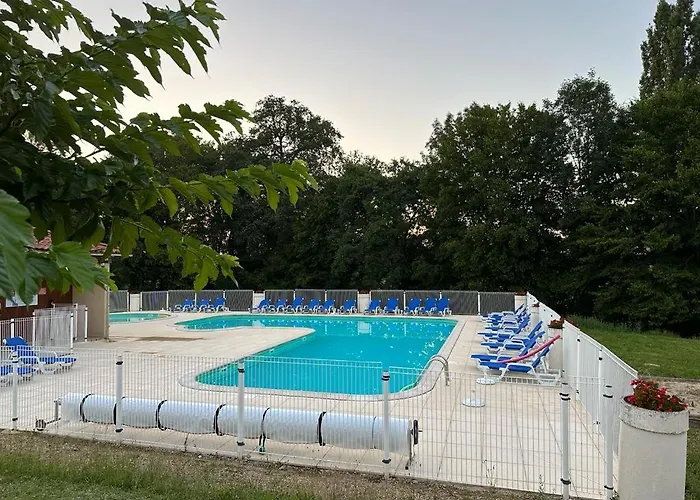 Le Bleu 17 Lacapelle-Marival